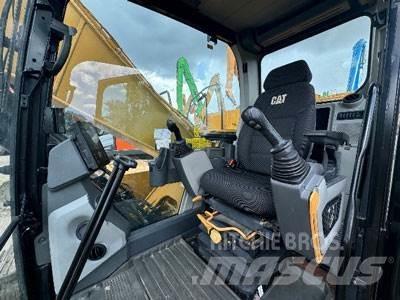 CAT 320 Pelle sur chenilles