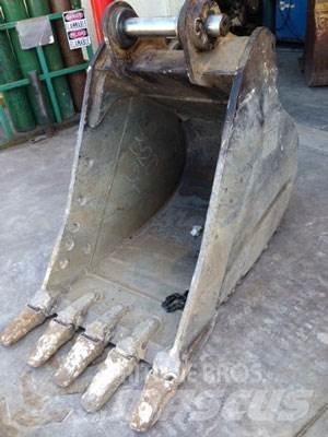 CAT 320DL, Bucket, HD 36 Autres accessoires