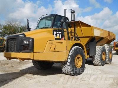 CAT 740B Tombereau articulé