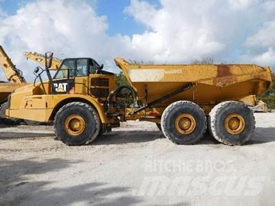 CAT 740B Tombereau articulé