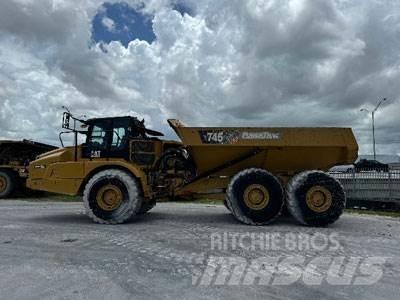 CAT 745-04A Tombereau articulé