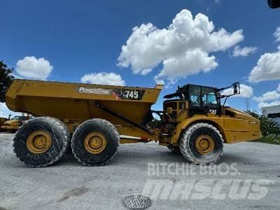 CAT 745-04A Tombereau articulé