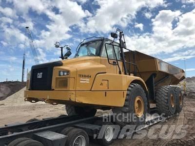 CAT 745C Tombereau articulé