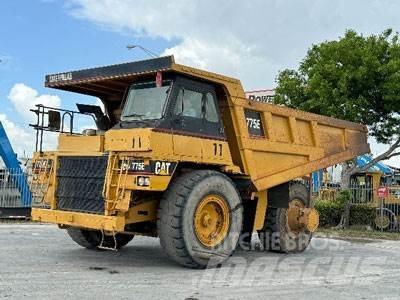 CAT 775E Tombereau rigide