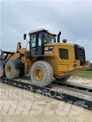 CAT 938M Chargeuse sur pneus