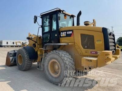 CAT 938M Chargeuse sur pneus