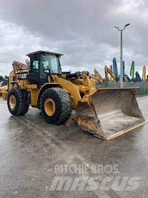 CAT 966M Chargeuse sur pneus