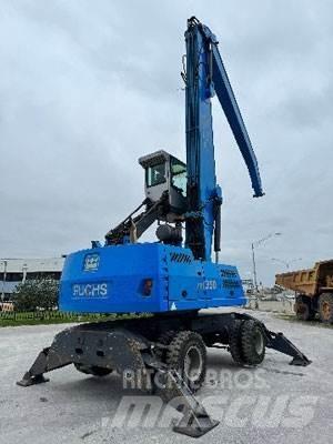 Fuchs MHL350D Pelle à déchets