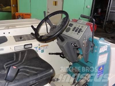 Tennant 6600LP Balayeuse / Autolaveuse
