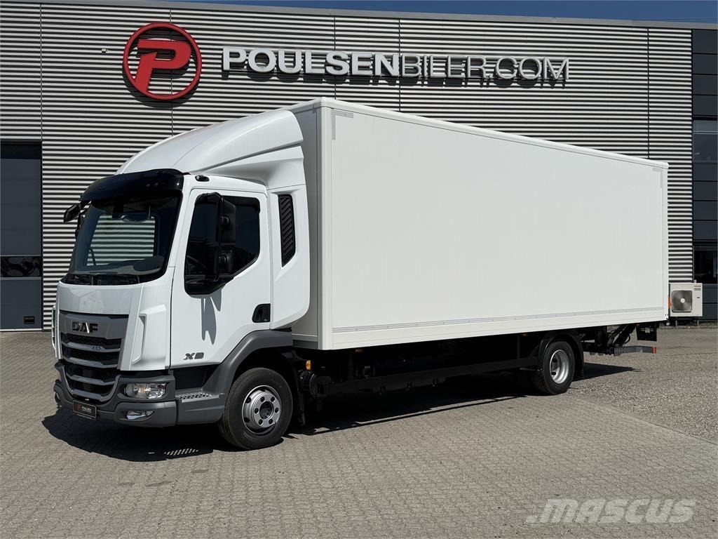 DAF XB 230 m. lift Camion Fourgon