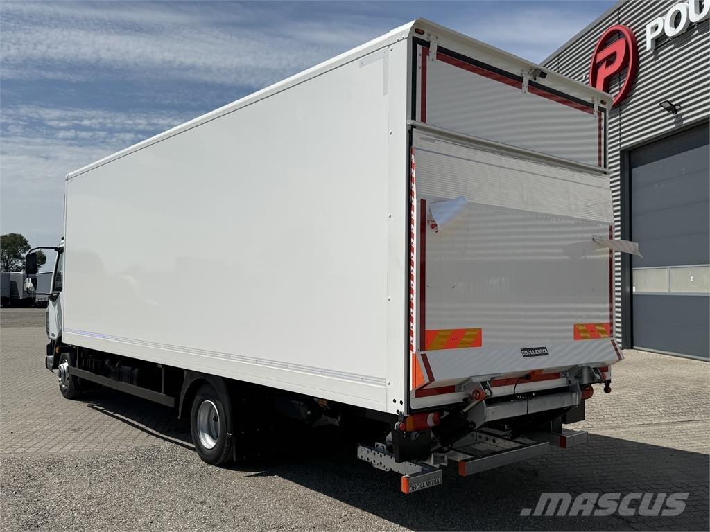 DAF XB 230 m. lift Camion Fourgon