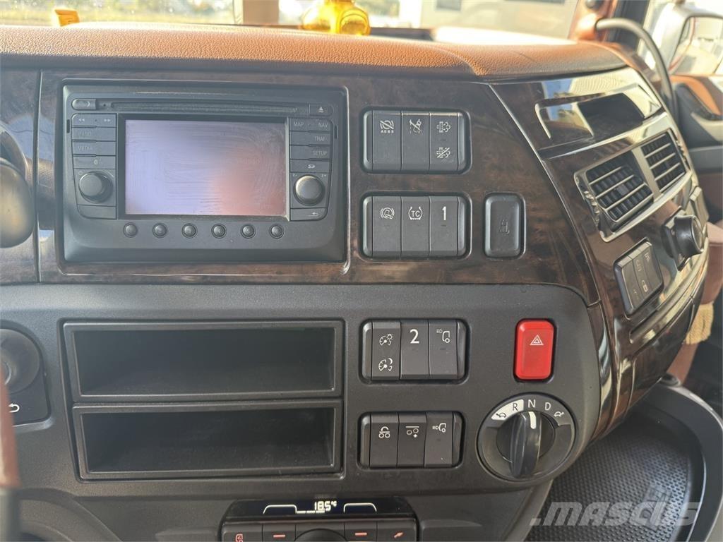 DAF XF530 FTG Tracteur routier