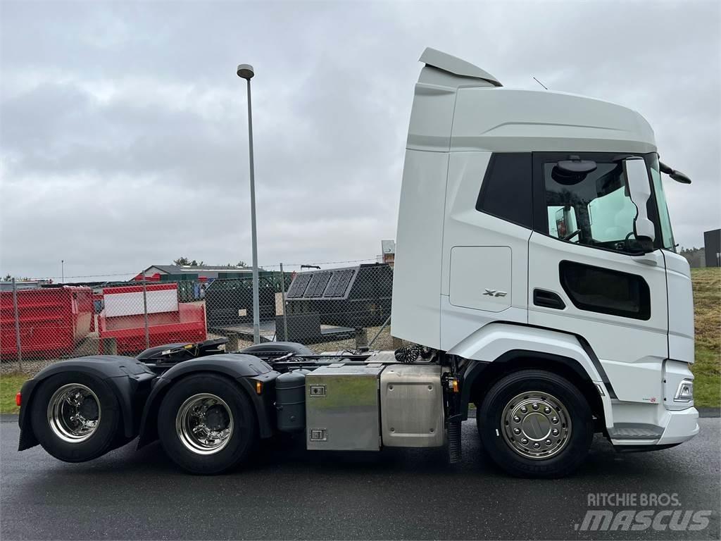 DAF XF530 FTS 6x2 Tracteur routier