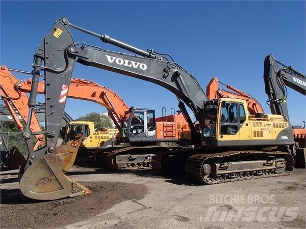 Volvo EC460B LC Pelle sur chenilles