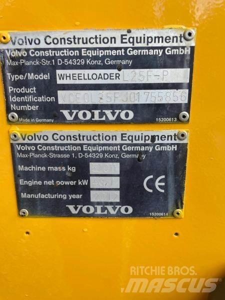 Volvo L 25 F Chargeuse sur pneus
