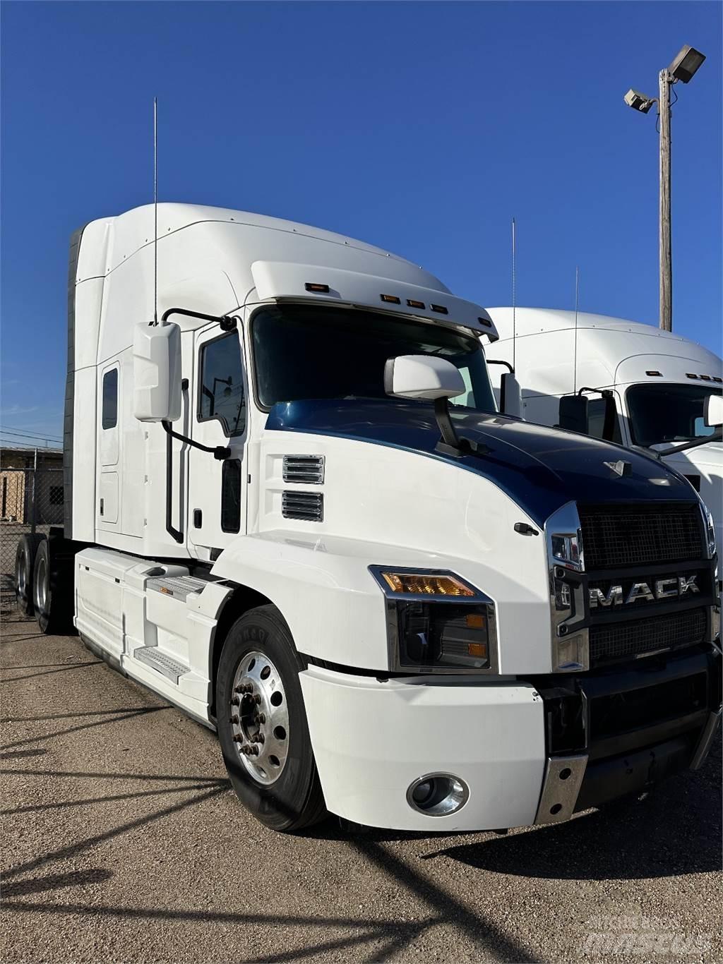 Mack ANTHEM Tracteur routier