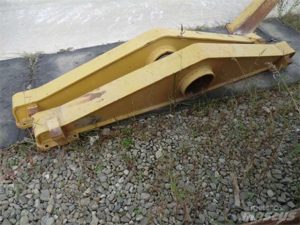 CAT 323D Châssis et suspension