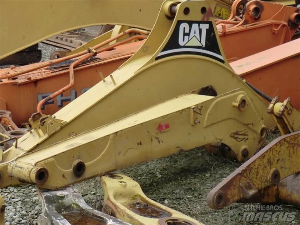 CAT 438C Châssis et suspension
