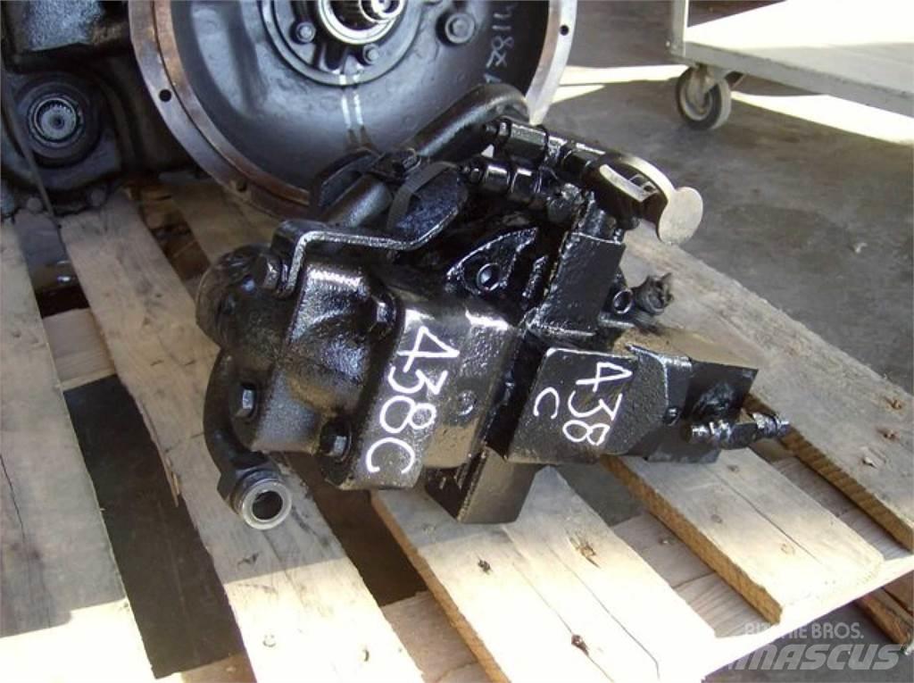 CAT 438C Construction - Autres
