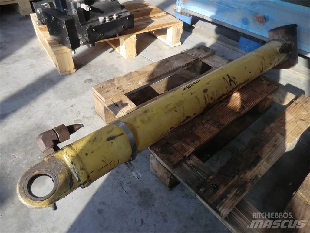 CAT 438C Construction - Autres