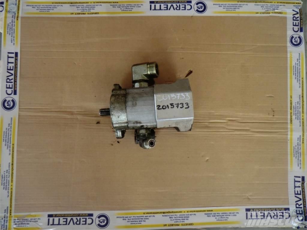 CAT 735 Construction - Autres