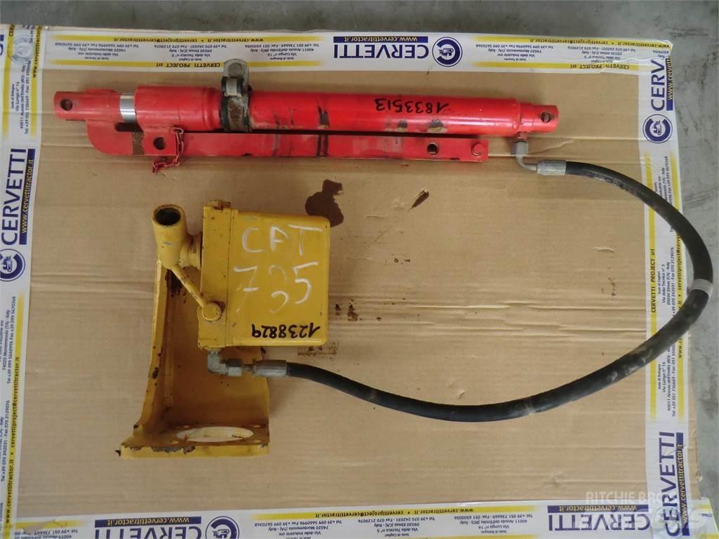 CAT 735 Construction - Autres