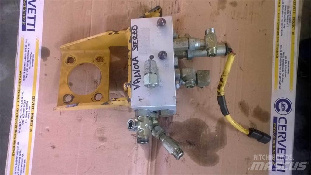 CAT 735 Construction - Autres