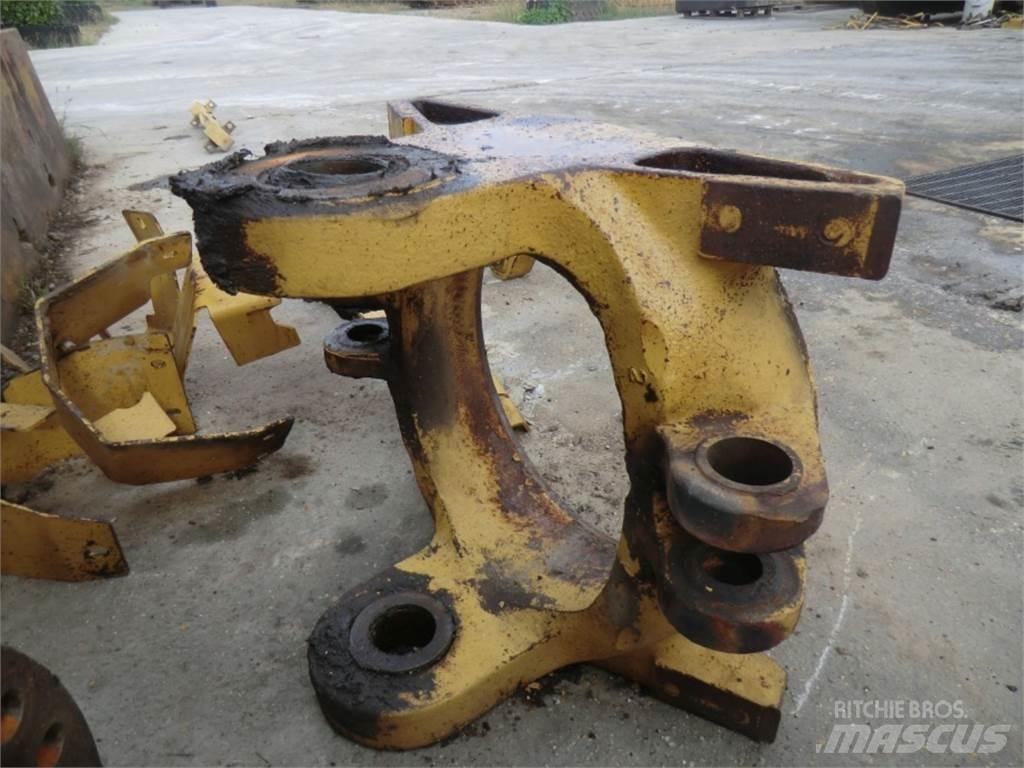 CAT 735 Châssis et suspension