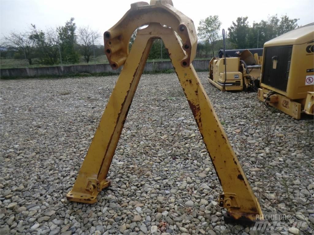 CAT 735 Châssis et suspension
