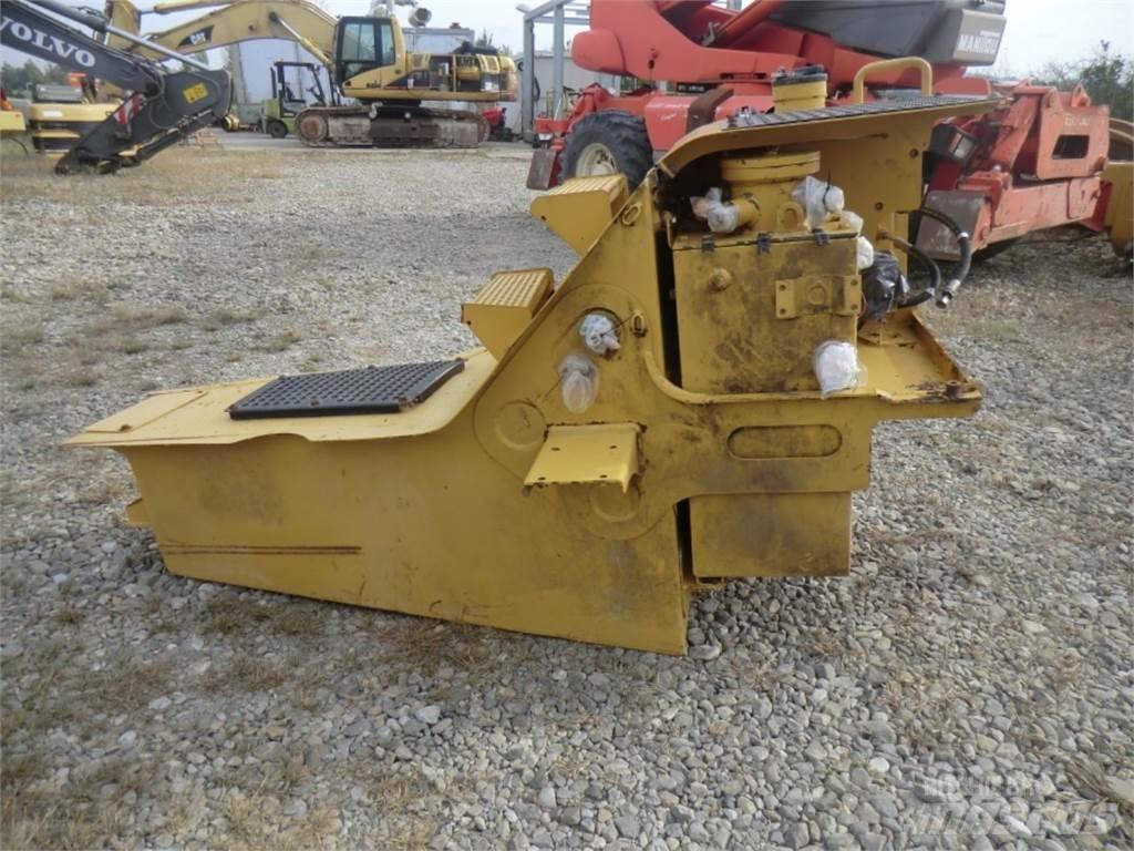 CAT 735 Châssis et suspension