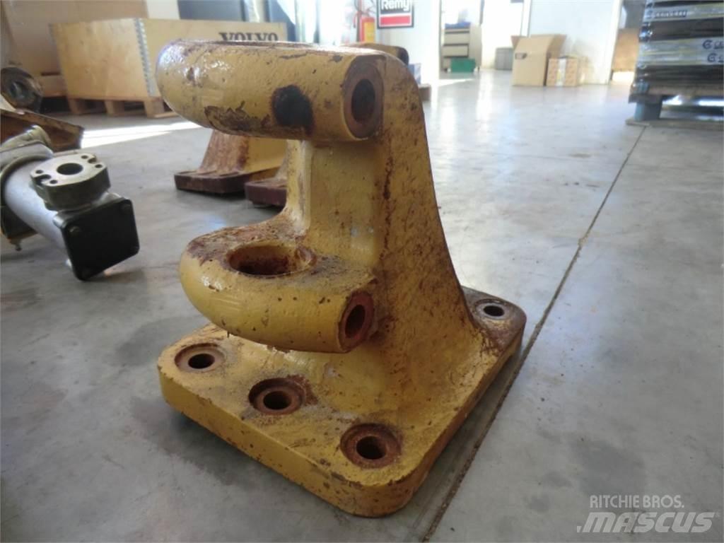 CAT 735 Châssis et suspension