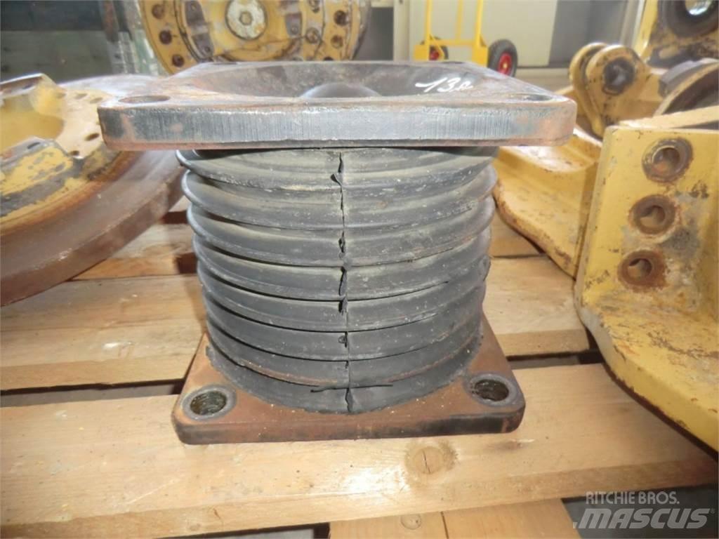 CAT 735 Châssis et suspension