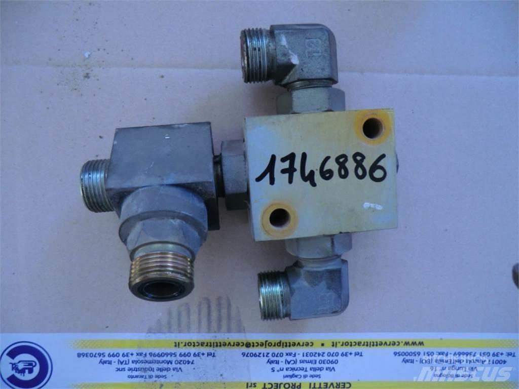CAT 735 Construction - Autres