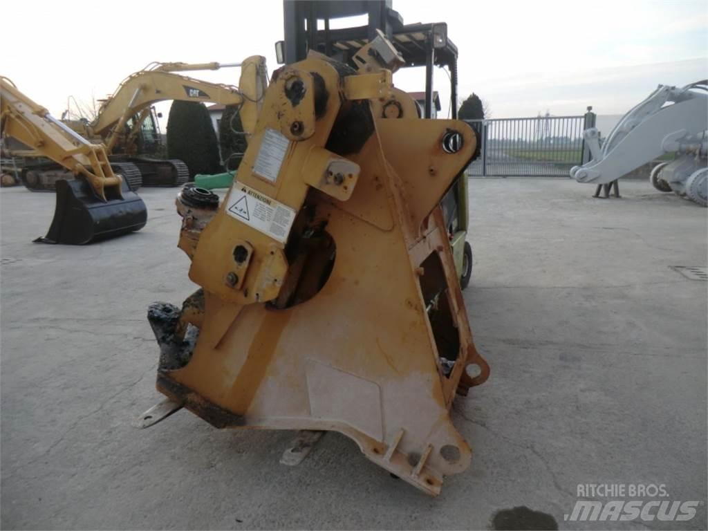 CAT 928G Châssis et suspension