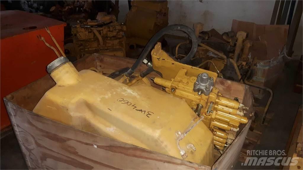 CAT 953 Châssis et suspension