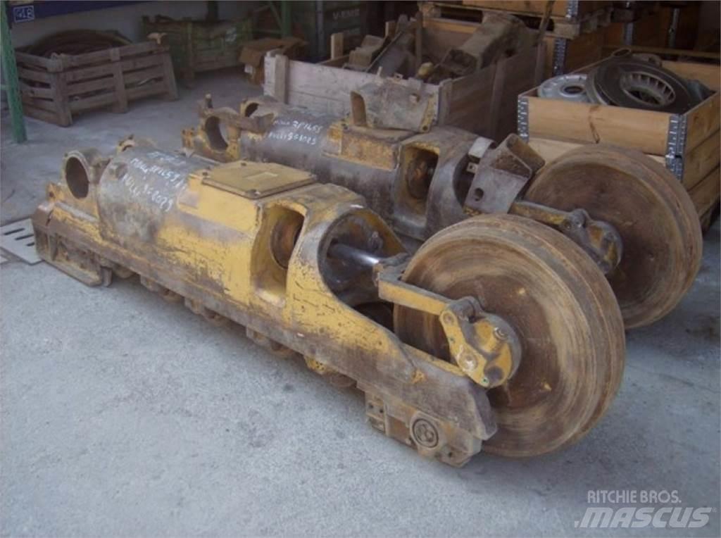 CAT 963 Chenilles