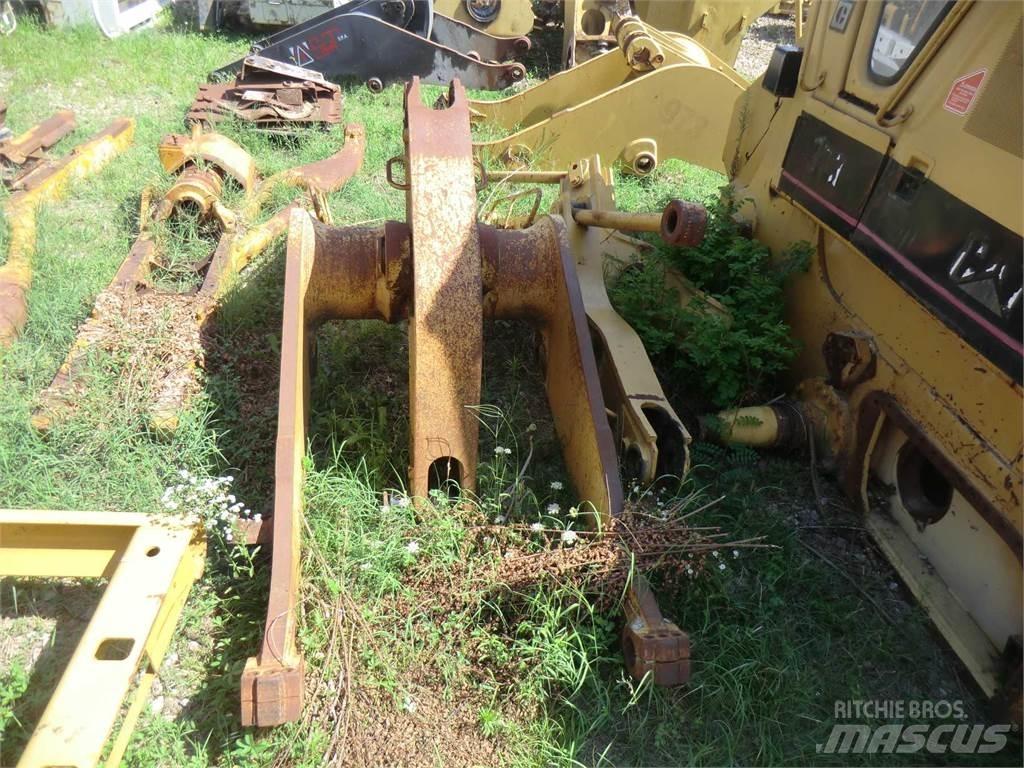 CAT 963 Châssis et suspension