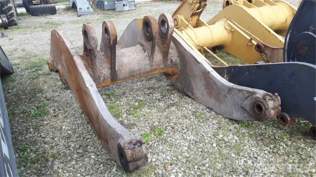 CAT 988B Châssis et suspension
