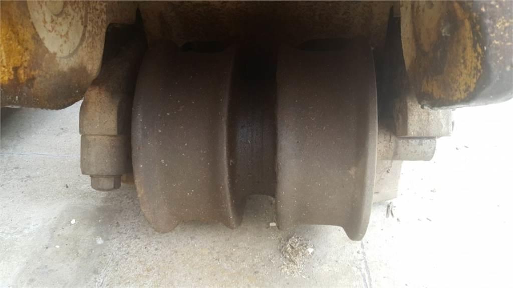 CAT  D8L Chenilles
