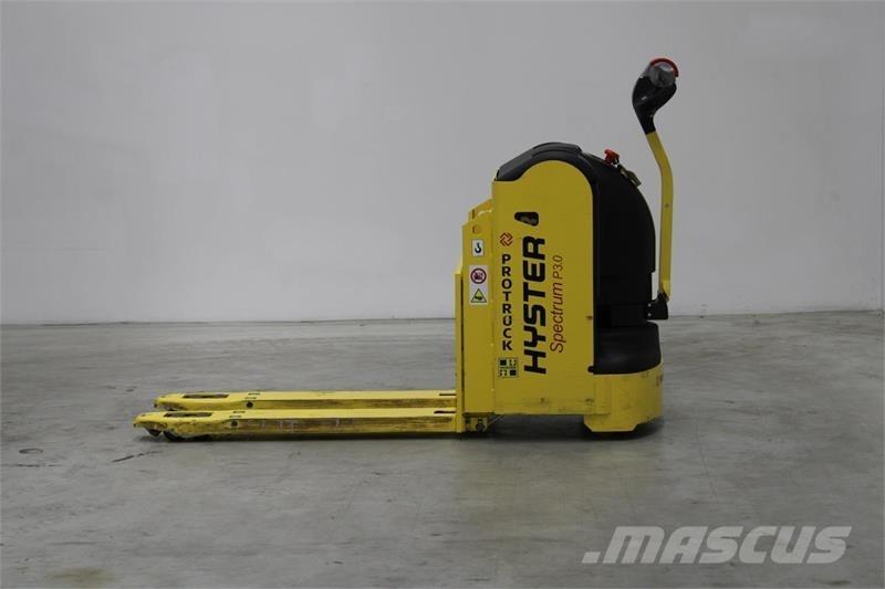Hyster P3.0 Transpalette accompagnant