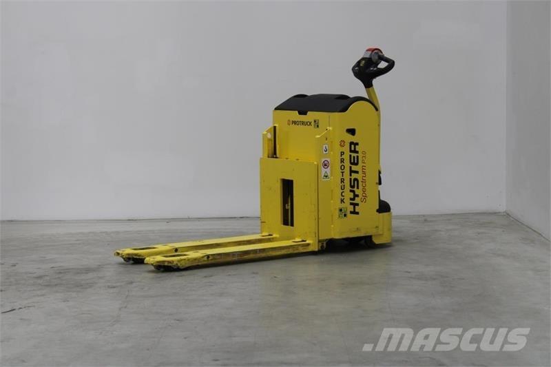 Hyster P3.0 Transpalette accompagnant