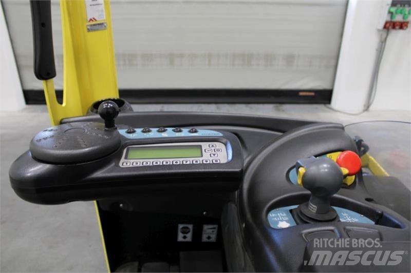 Hyster R2.0 Chariot à mât rétractable