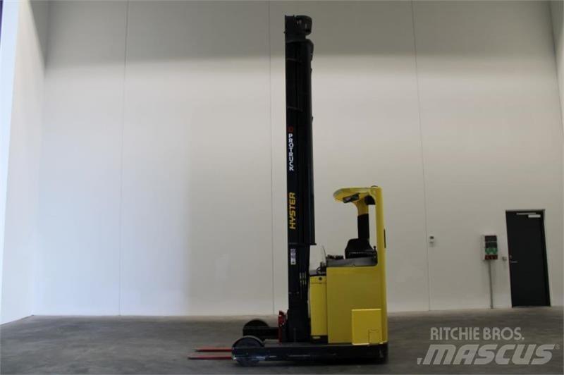 Hyster R2.0 Chariot à mât rétractable