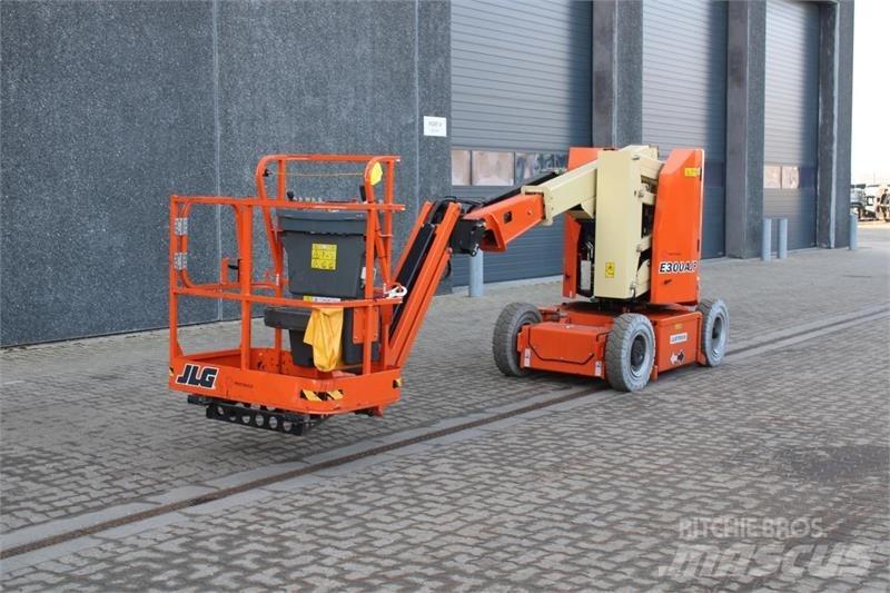 JLG E300AJP Nacelles articulées