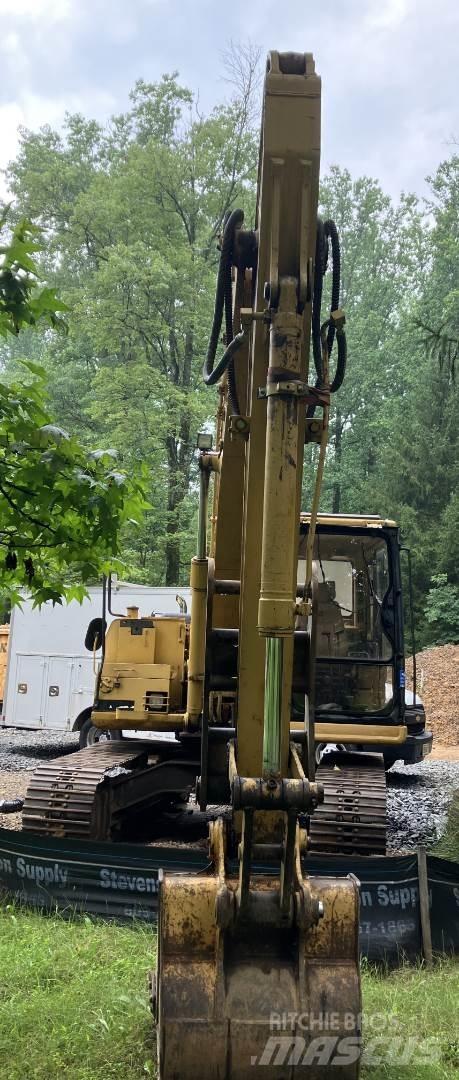 CAT 312 Pelle sur chenilles