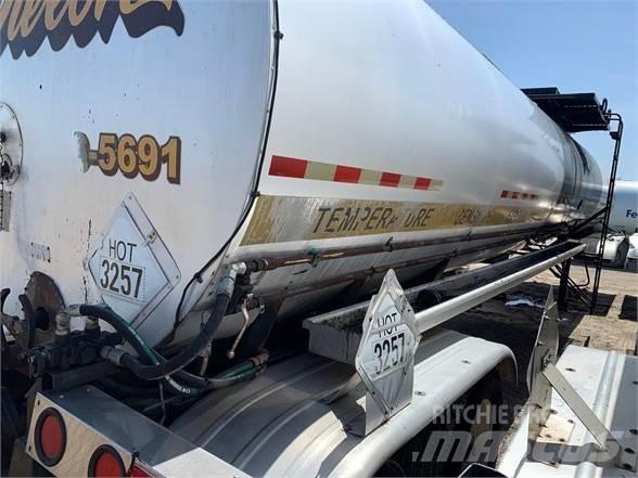 Etnyre STEEL 7,500 Semi remorque citerne