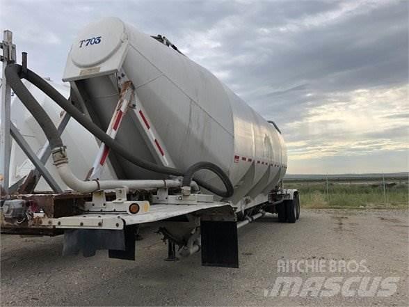 Fruehauf APX9 1525 Semi remorque citerne