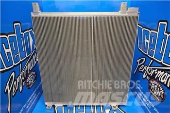 CAT 245 Radiateurs
