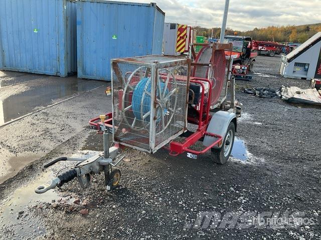  Winch Treuils, palans et monte-charge