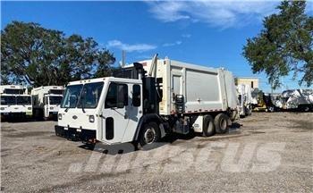 CCC LET2 Camion poubelle